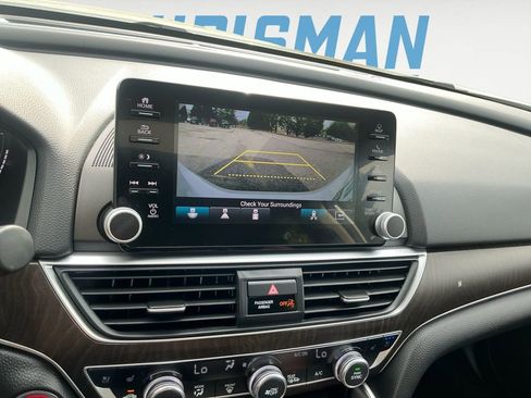 Used 2019 Honda Accord Touring image 21