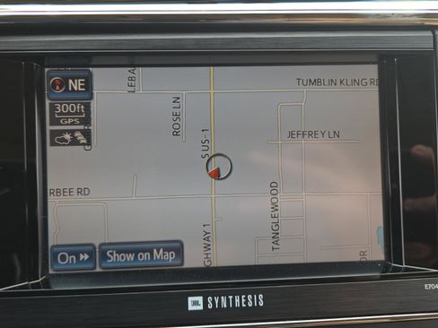 Used 2014 Toyota Avalon Limited FWD image 29
