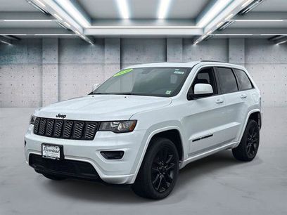 Used 2020 Jeep Grand Cherokee Altitude