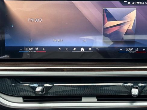 Used 2026 BMW X5 xDrive40i image 19