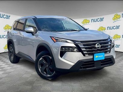 Used 2024 Nissan Rogue SV