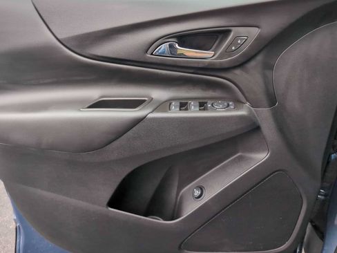 Used 2024 Chevrolet Equinox LT w/ LPO, Floor Liner Package FWD image 24