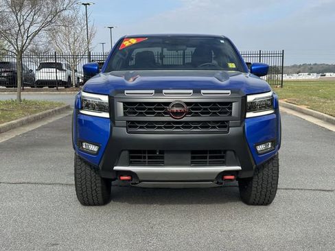 Certified 2025 Nissan Frontier PRO-4X image 2