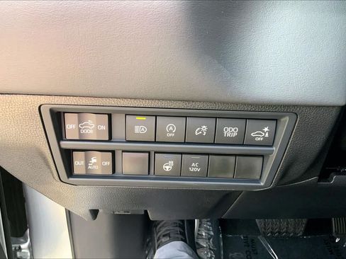 Used 2026 Toyota Tundra Platinum AWD/4WD image 37