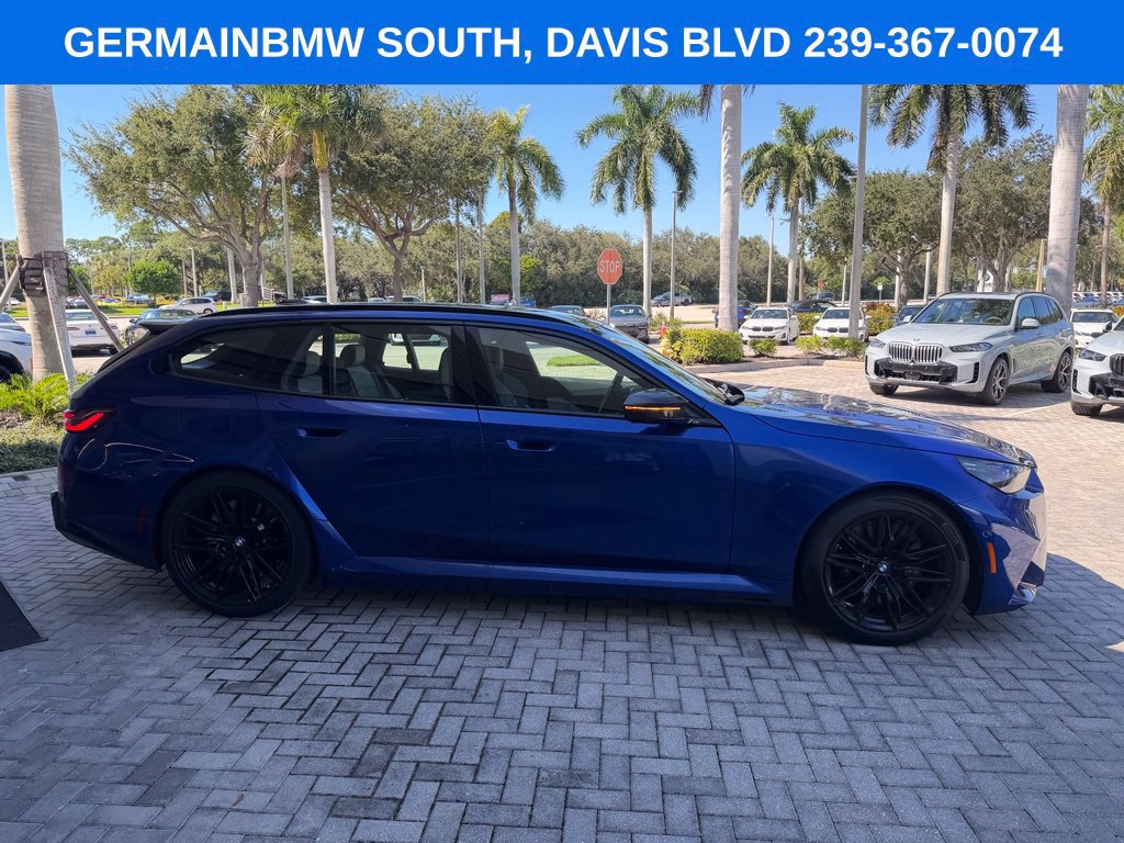 Used 2026 BMW M5 Touring w/ M Driver's Package AWD/4WD image 9