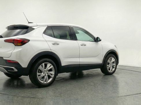 Used 2025 Buick Encore GX Preferred AWD/4WD image 9