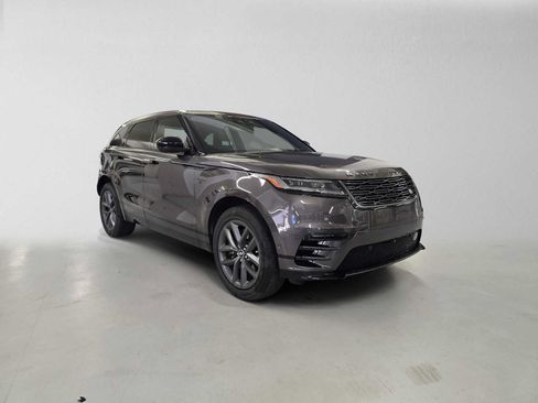 Used 2026 Land Rover Range Rover Velar Dynamic SE AWD/4WD image 7