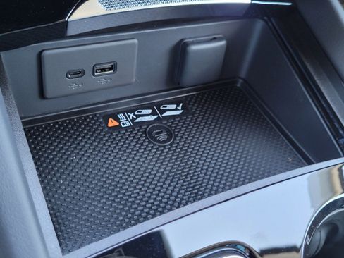 New 2025 Buick Envision Sport Touring image 18