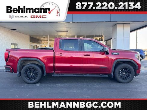 Used 2022 GMC Sierra 1500 Elevation image 1