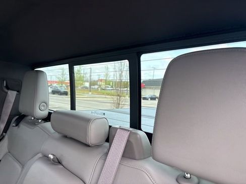 Used 2019 Chevrolet Silverado 1500 LTZ w/ LTZ Plus Package AWD/4WD image 28