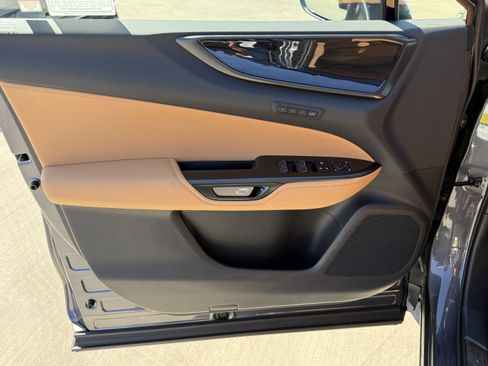 New 2026 Lexus NX 350h AWD w/ Premium Package image 17