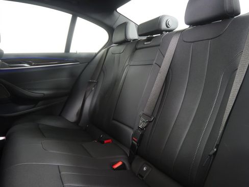 Used 2023 BMW 540i w/ Premium Package RWD image 15