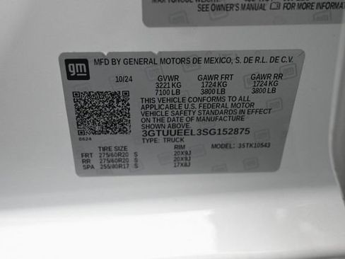Used 2025 GMC Sierra 1500 AT4 w/ AT4 Premium Package AWD/4WD image 20