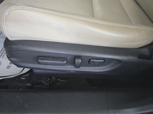 Used 2013 Honda Accord EX-L image 17