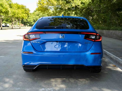 Used 2024 Honda Civic Sport image 8
