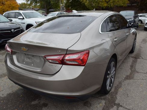 Used 2022 Chevrolet Malibu LT FWD image 8
