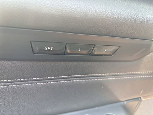 Used 2023 BMW 530i w/ Premium Package RWD image 29