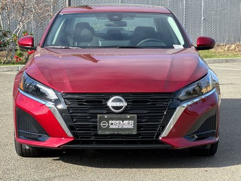New 2025 Nissan Altima 2.5 SV w/ SV Special Edition Package image 6