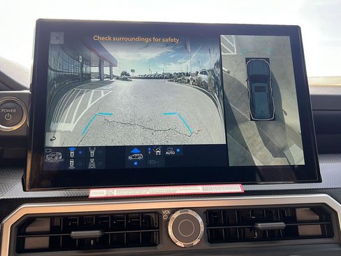 New 2025 Toyota 4Runner Limited image 25