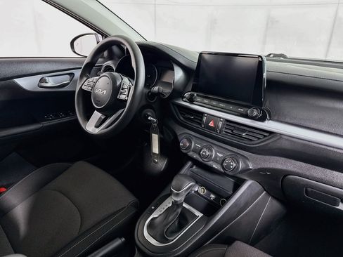 Used 2023 Kia Forte LXS w/ LXS Technology Package FWD image 26