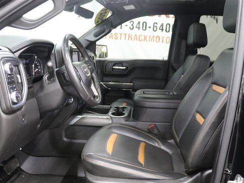 Used 2021 GMC Sierra 1500 AT4 w/ AT4 Value Package AWD/4WD image 17