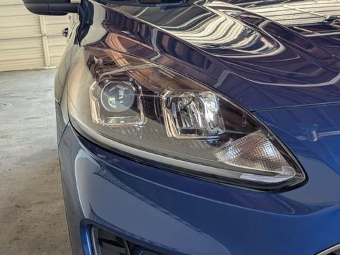 Used 2022 Ford Escape SE FWD image 10