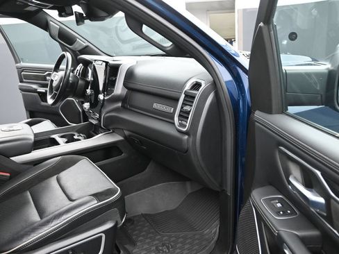 Used 2023 RAM 1500 Laramie AWD/4WD image 17