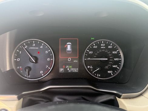 Used 2022 Subaru Outback Limited AWD/4WD image 16