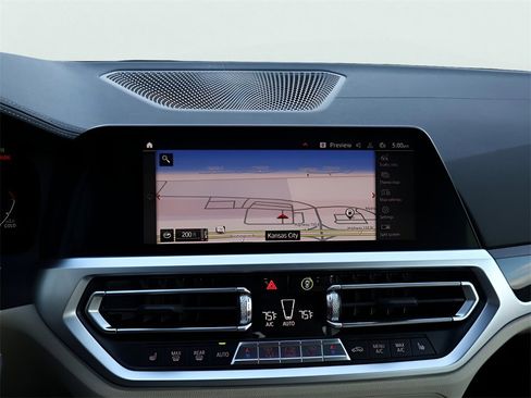 Used 2023 BMW 440i xDrive Convertible w/ Premium Package image 24