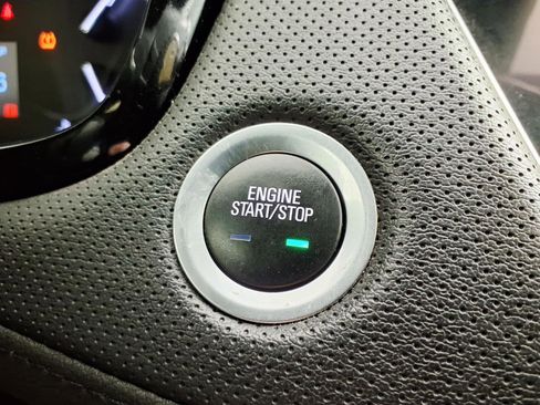 Used 2019 Cadillac XT5 Luxury FWD image 23