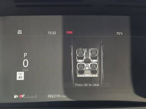 Used 2018 Land Rover Range Rover Sport HSE image 13