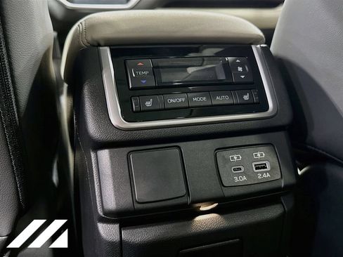 New 2026 Subaru Ascent Limited AWD/4WD image 27