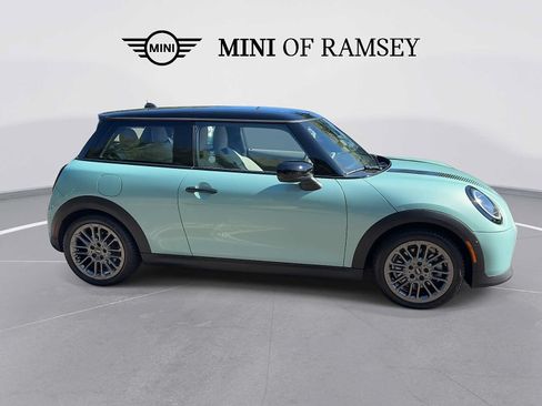 Used 2026 MINI Cooper S FWD image 9