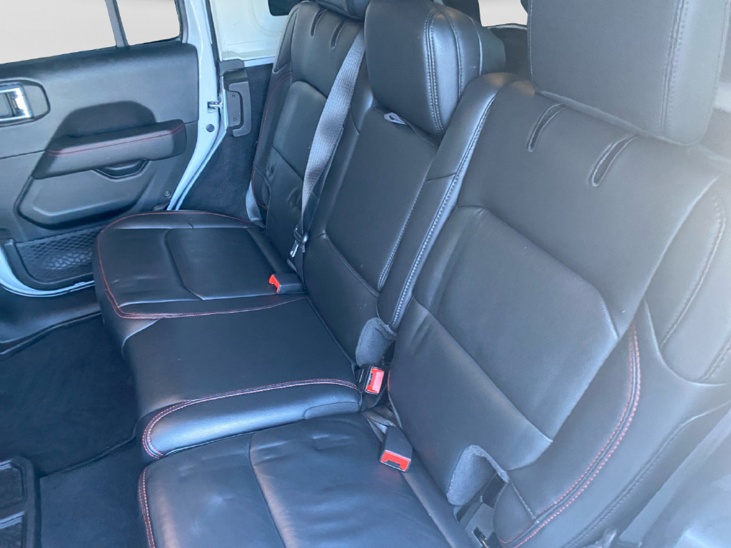Certified 2021 Jeep Wrangler Unlimited Rubicon AWD/4WD image 33