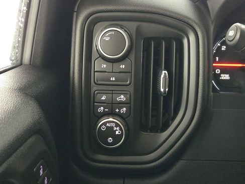 Used 2026 Chevrolet Silverado 2500 Custom w/ Custom Value Package AWD/4WD image 23