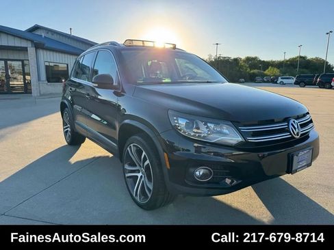 Used 2017 Volkswagen Tiguan SEL image 26