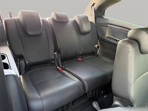 Used 2023 Honda Odyssey Sport image 37
