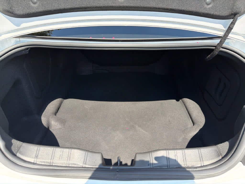 Used 2023 Chevrolet Camaro LT RWD image 15