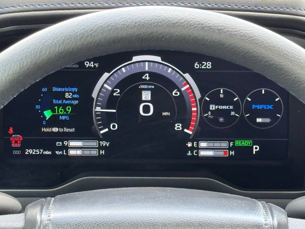 Used 2025 Toyota Sequoia Platinum AWD/4WD image 25