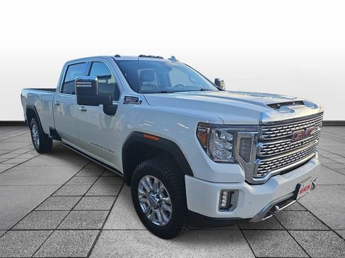 Used 2023 GMC Sierra 3500 Denali w/ Denali Ultimate Package AWD/4WD image 3