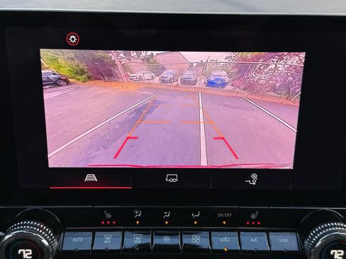 Used 2023 GMC Canyon Elevation w/ Convenience Package RWD image 34