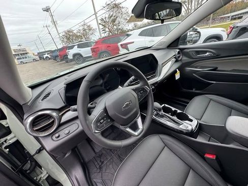 New 2026 Chevrolet Trax ACTIV w/ Driver Confidence Package image 11