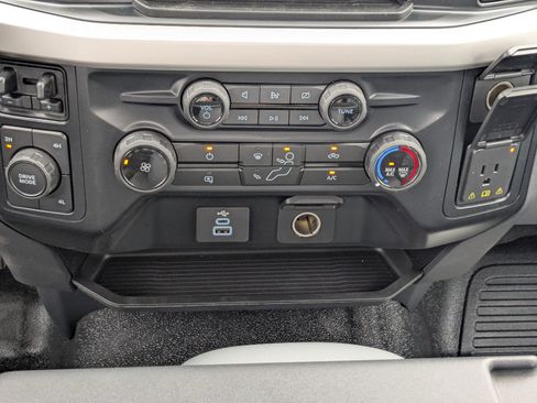 New 2024 Ford F550 4x4 Regular Cab Super Duty image 20