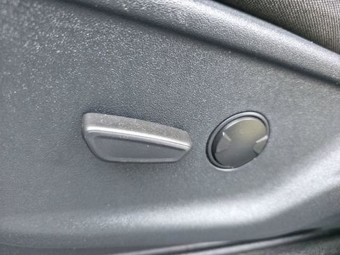 Used 2025 Ford F250 XLT image 13