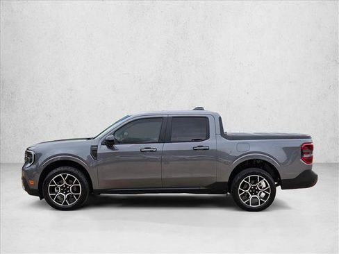 Used 2025 Ford Maverick Lariat w/ 4K Tow Package AWD/4WD image 9