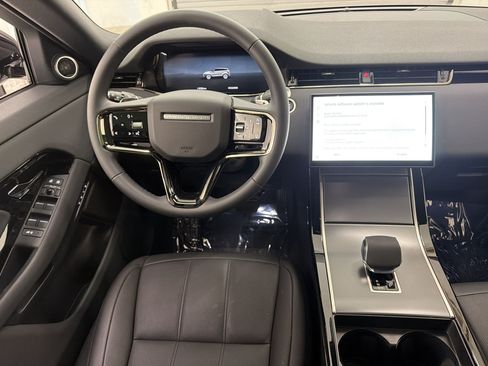 Certified 2026 Land Rover Range Rover Evoque S AWD/4WD image 32