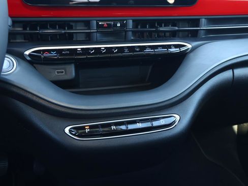 Used 2024 FIAT 500 e (RED) image 24