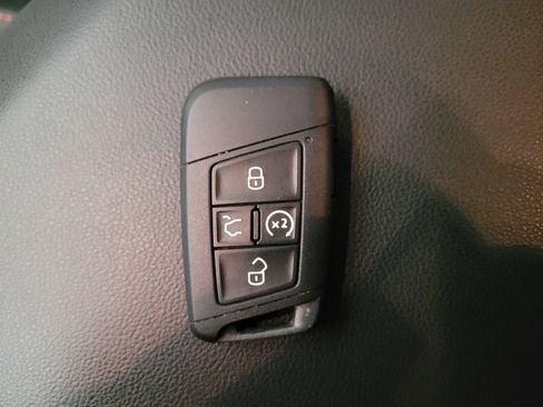 Used 2019 Volkswagen Jetta GLI Autobahn FWD image 32