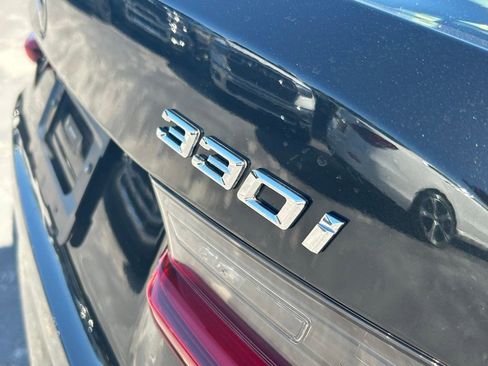 Used 2025 BMW 330i Sedan image 43