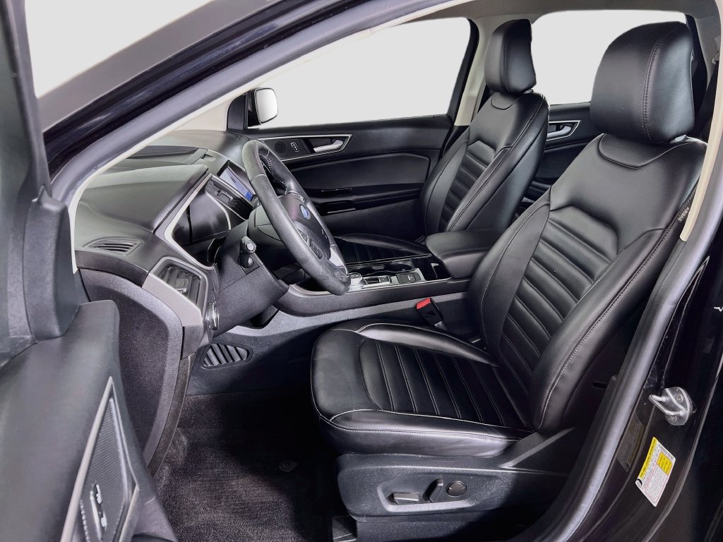 Certified 2020 Ford Edge SEL w/ Convenience Package AWD/4WD image 11